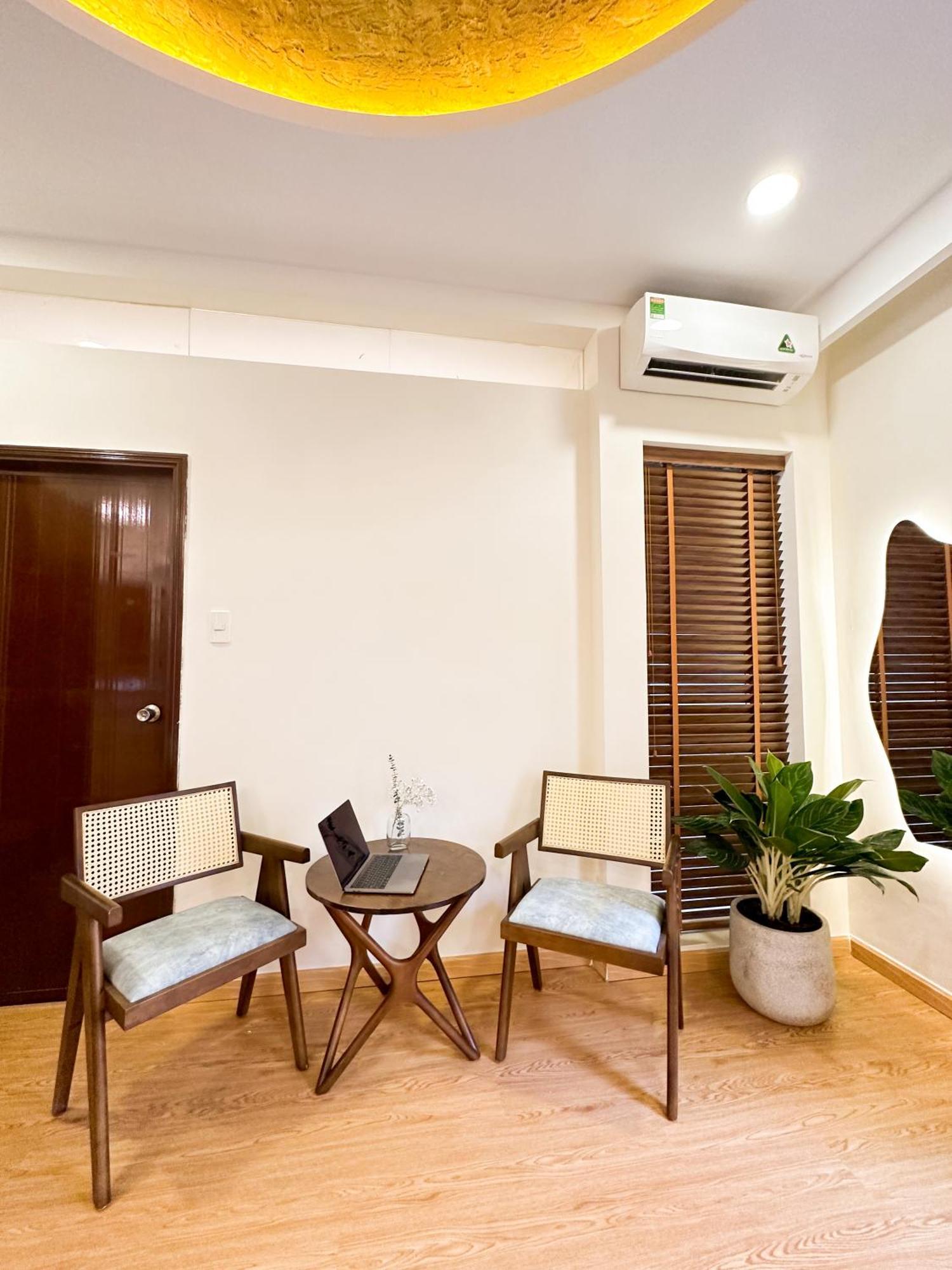 Airie Living Khách sạn TP. Hồ Chí Minh